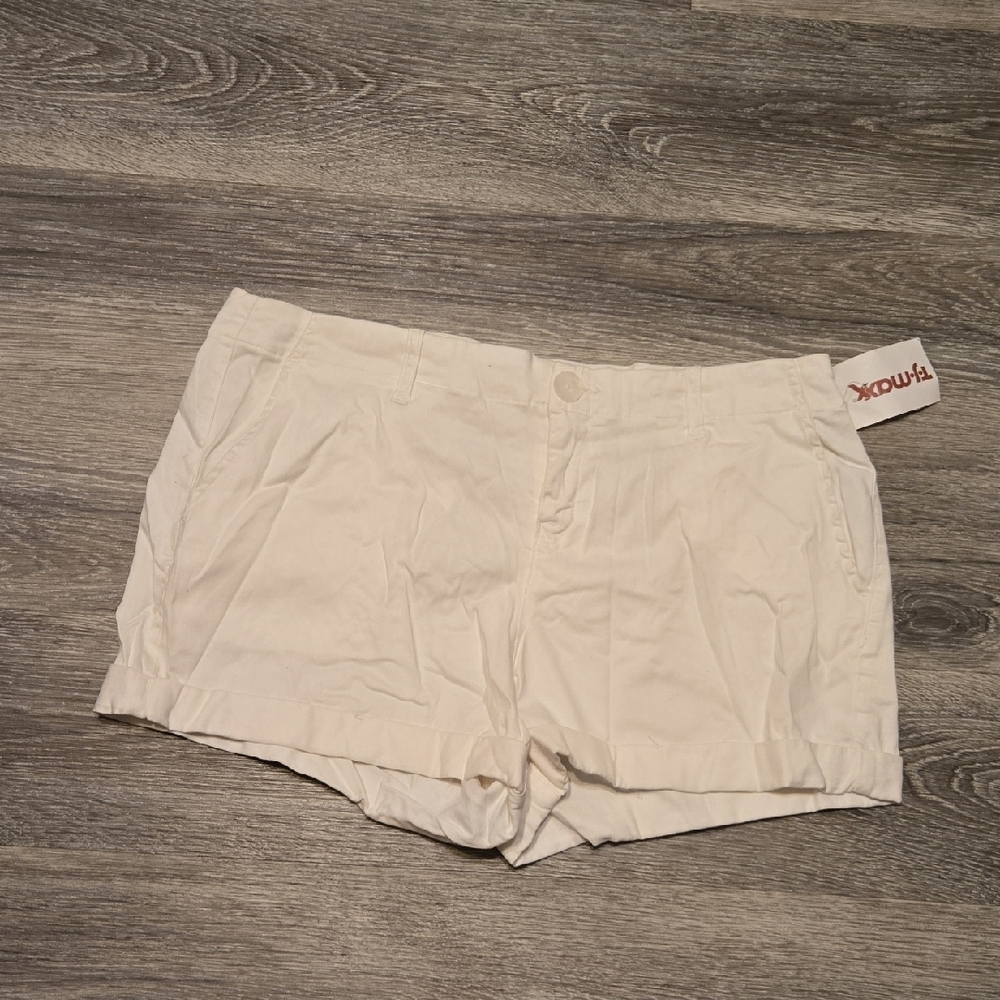 NWT Cloth & Stone White Shorts Sz 31